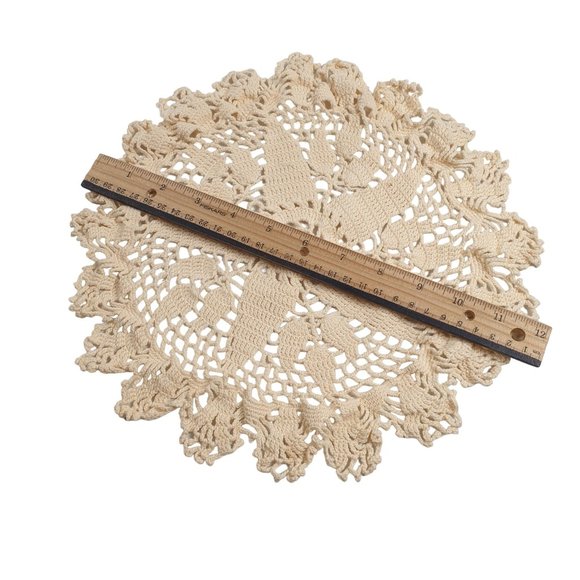 Handmade Doily Crochet Floral Home Decoration 12" Vintage Nana Grandma End Table - Picture 2 of 5